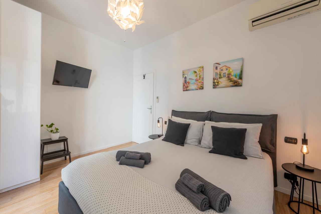 Boutique Apartment Porta Duomo, Close To The Lake! Como Exterior photo